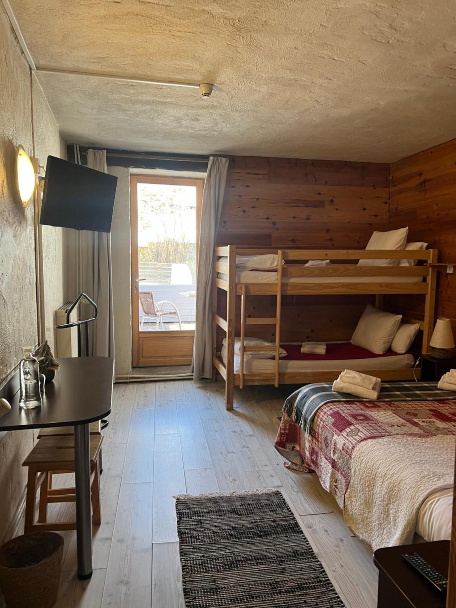 Le Prieuré Hotel Uvernet-Fours Esterno foto