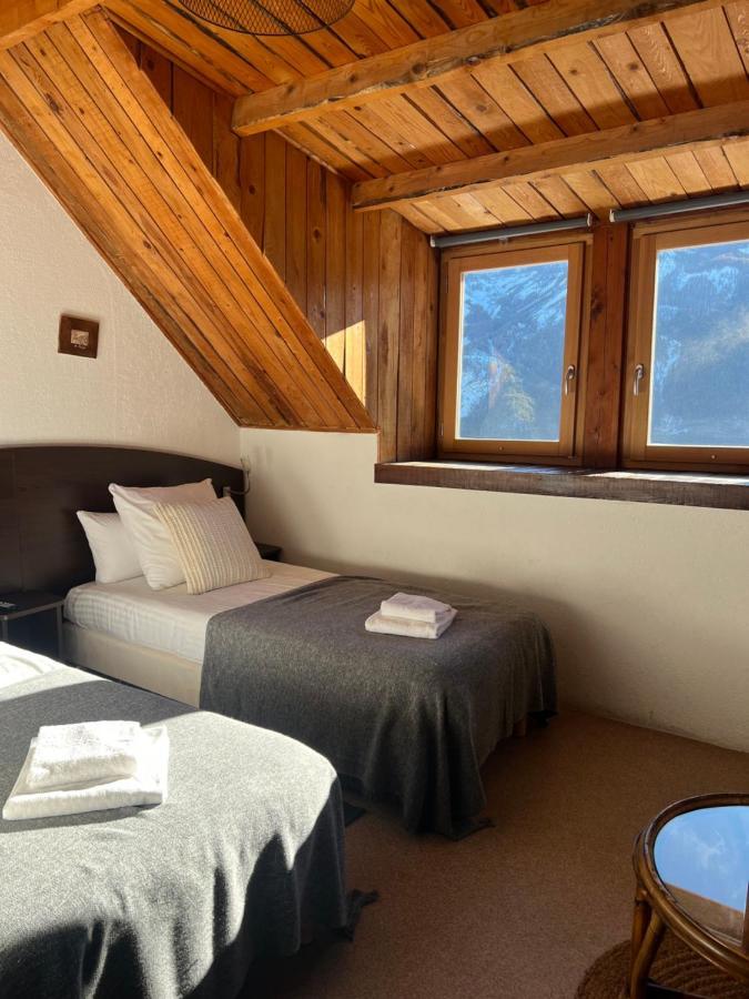 Le Prieuré Hotel Uvernet-Fours Esterno foto